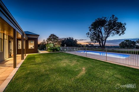 Property photo of 92 Turtledove Drive Lower Chittering WA 6084