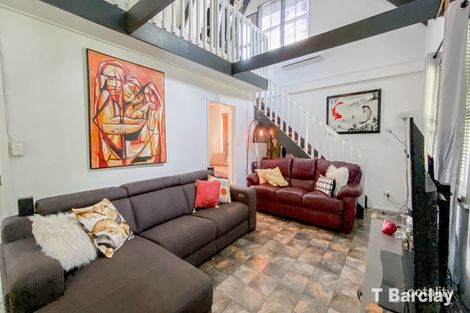 Property photo of 18 Shelly Crescent Lamb Island QLD 4184