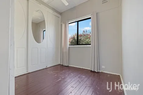 Property photo of 17 Moresby Way West Bathurst NSW 2795