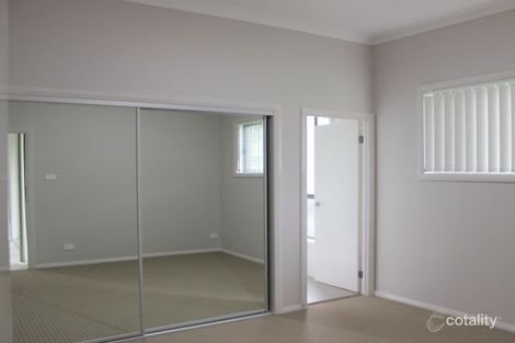 Property photo of 21 Beluga Drive Cameron Park NSW 2285