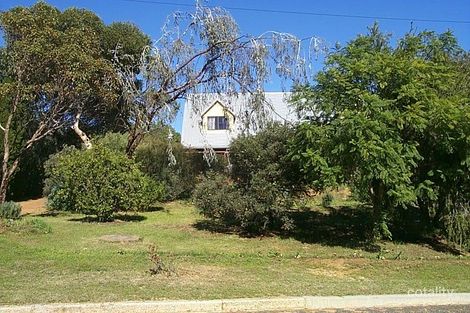 28 Arundle Ave, Greenmount, WA 6056