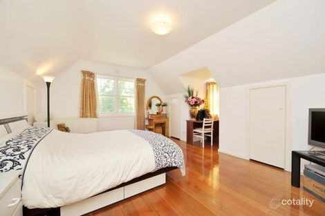 Property photo of 26 Outlook Drive Doncaster VIC 3108