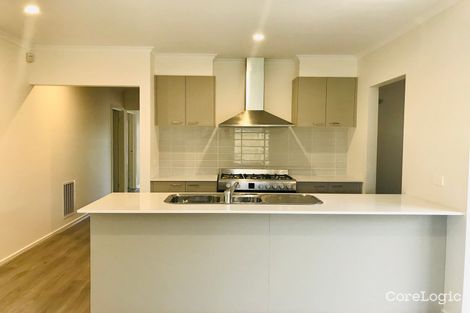 Property photo of 26 Wanneroo Circuit Harkness VIC 3337