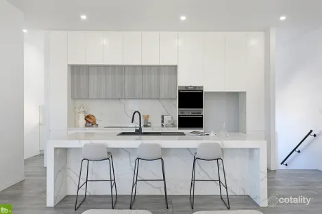 Property photo of 30 Carlyle Close Dapto NSW 2530