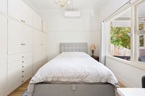 Property photo of 9 Queen Victoria Street Newington VIC 3350