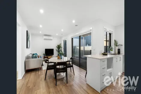 Property photo of 1 Hutton Road Werribee VIC 3030