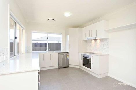 Property photo of 51 Millicent Drive Craigieburn VIC 3064