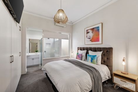 Property photo of 111 Tooronga Road Glen Iris VIC 3146