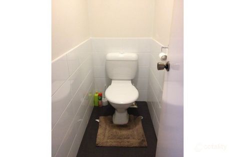 4/15 Golf Rd, Parkwood, WA 6147