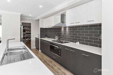 Property photo of 12 Lindwall Drive Cranbourne West VIC 3977