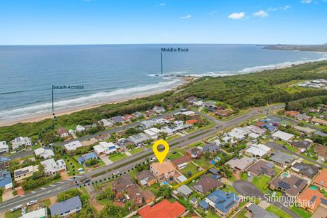 1517 Ocean Dr, Lake Cathie, NSW 2445