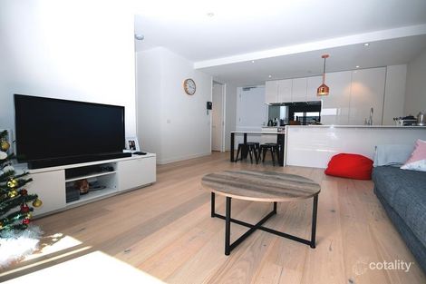 211/12-14 Dickens St, Elwood, VIC 3184