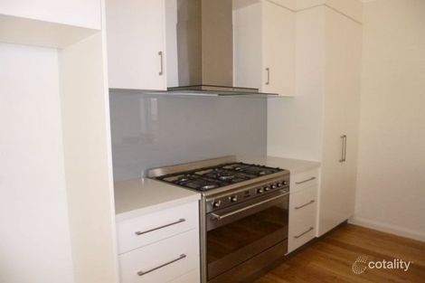 Property photo of 2/4 The Avenue Belmont VIC 3216