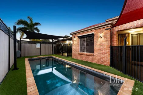 5 Barnard Cres, Murrumba Downs, QLD 4503