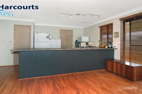 Property photo of 6 Woodquay Avenue Australind WA 6233