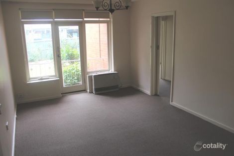Property photo of 1/352 Koornang Road Carnegie VIC 3163