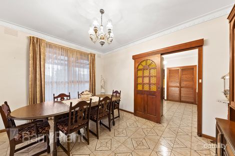 Property photo of 1 Douglas Avenue St Albans VIC 3021
