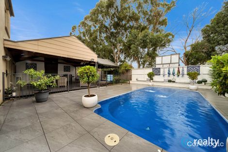 Property photo of 11 Meredith Close Narre Warren South VIC 3805
