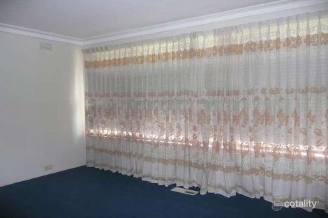 Property photo of 37 Emerald Drive Springvale VIC 3171