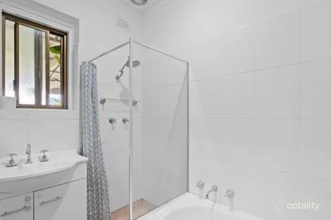 Property photo of 16 Tindara Avenue Windsor Gardens SA 5087