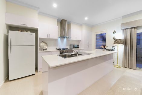 Property photo of 4/8 Castlegate Place Berwick VIC 3806