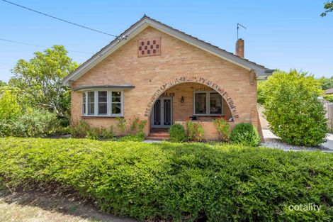 7 Lindisfarne Cres, Lake Wendouree, VIC 3350
