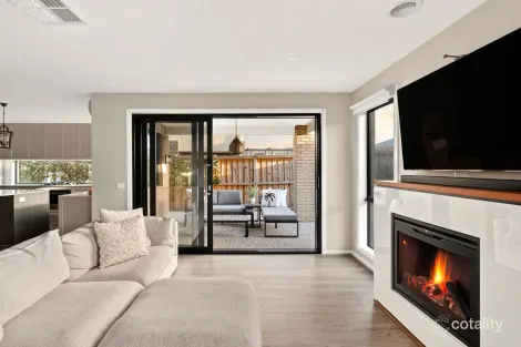 Property photo of 31 Dreamer Circuit Mount Duneed VIC 3217