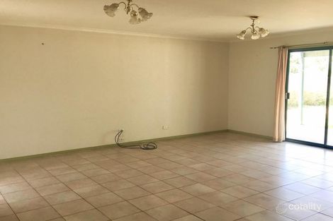 Property photo of 24 Chris Court Hillside VIC 3037