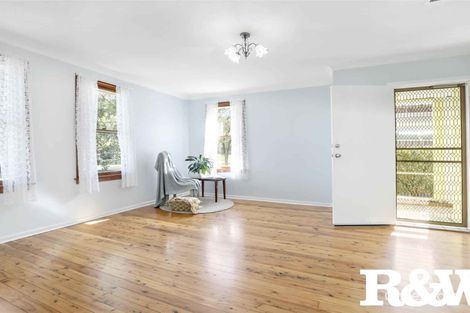 Property photo of 43 Luzon Avenue Lethbridge Park NSW 2770