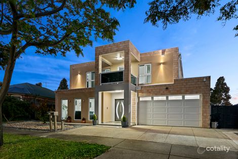 4 Lauderdale Dr, Craigieburn, VIC 3064