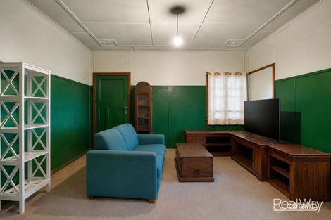 Property photo of 24 Vineyard Street One Mile QLD 4305
