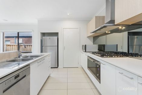 Property photo of 28 Greyjoy Road Charlemont VIC 3217