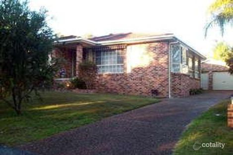 Property photo of 16 Kowandi Close Buff Point NSW 2262