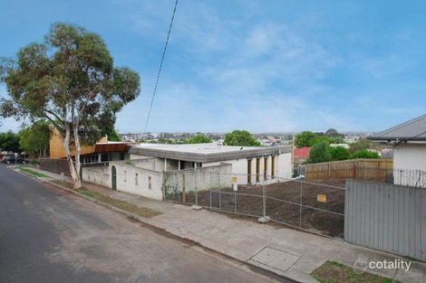 Property photo of 3 Mercer Parade Newtown VIC 3220