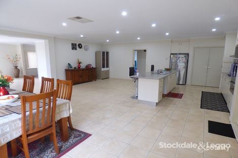 Property photo of 16 Boga Place Manor Lakes VIC 3024