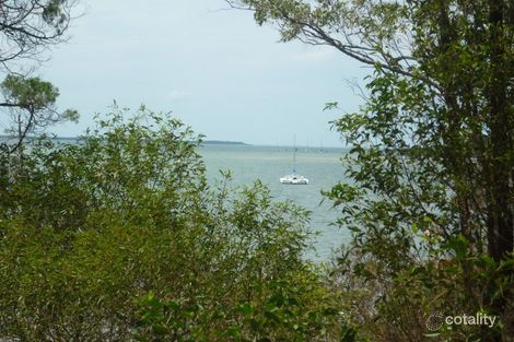 Property photo of 37 Coast Road Macleay Island QLD 4184