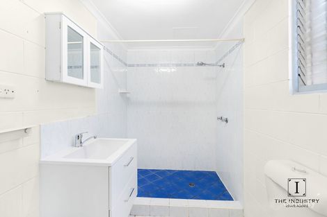 Property photo of 2/12 Allan Street Bungalow QLD 4870
