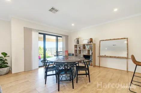 Property photo of 34 Verdigris Loop Eglinton WA 6034