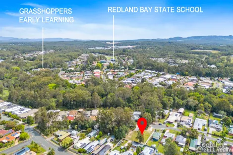 Property photo of 18 Pine Terrace Redland Bay QLD 4165