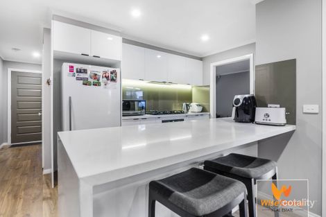 Property photo of 11 Balmaceda Court Berwick VIC 3806