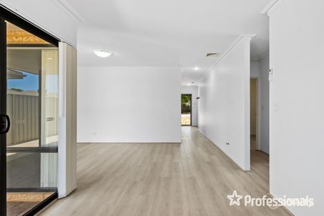 Property photo of 4/52 Fifth Road Armadale WA 6112