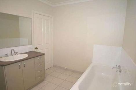 Property photo of 2/43 Pembroke Road Ocean Grove VIC 3226