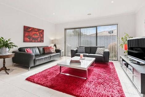 Property photo of 11 Harrap Road Mount Martha VIC 3934