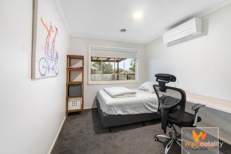 Property photo of 11 Balmaceda Court Berwick VIC 3806