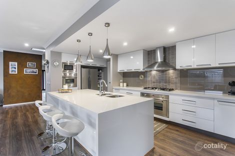 Property photo of 27 Riverstone Boulevard Clyde North VIC 3978