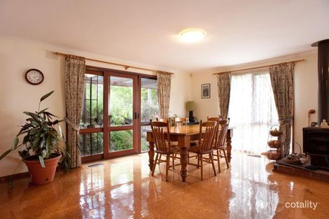 27 Banksia St, Montrose, VIC 3765