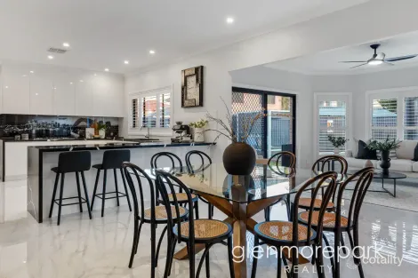 Property photo of 7 Woodbrook Grove Glenmore Park NSW 2745