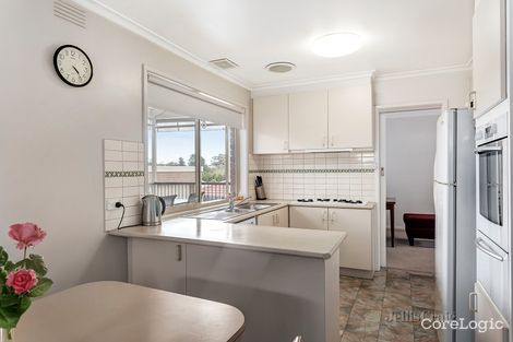 Property photo of 16 Grevillea Road Doncaster East VIC 3109