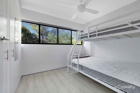 Property photo of 8/32-34 Rudd Street Broadbeach Waters QLD 4218