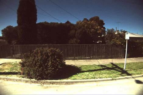 28 Seaforth St, North Shore, VIC 3214